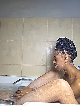 Chat +18 de 02Boitybaby ao vivo