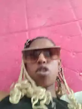 צ'אט XXX בשידור חי של 02Boitybaby