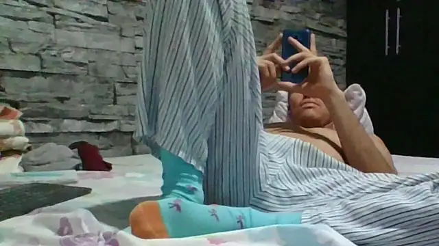 Sexylatin64 élő XXX-chatje