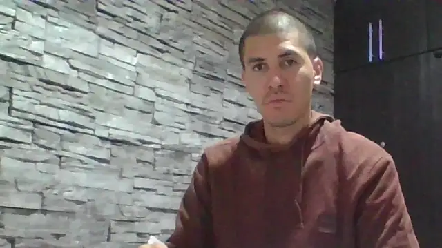 Chat XXX ao vivo de Sexylatin64