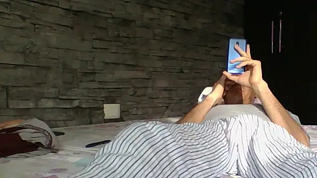 Chat +18 de Sexylatin64 ao vivo