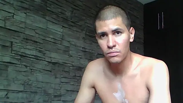 Sexylatin64 Webcamshow