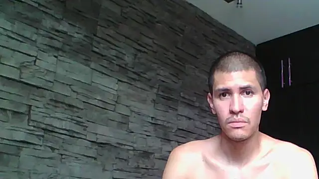 Czat XXX na żywo – Sexylatin64