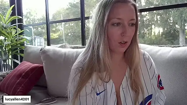 lucyallen4201 Webcam Show