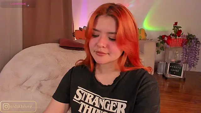 Czat XXX na żywo – DAKOTA_LOVEE