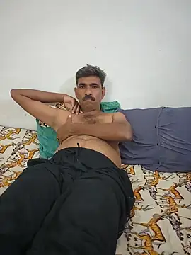 Show modela Old-diva na web-kameri