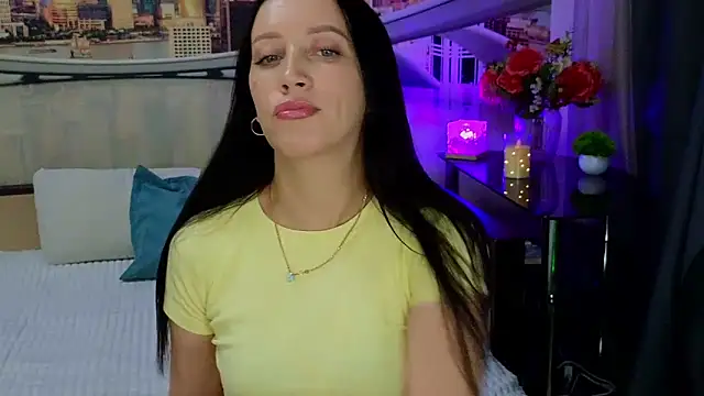 MonicaSweetx – Naživo XXX chat