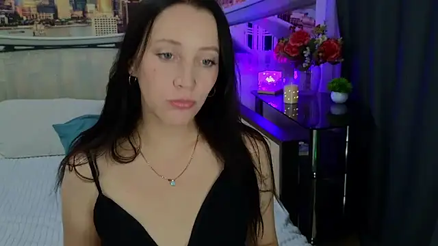 MonicaSweetx's Webcam Show