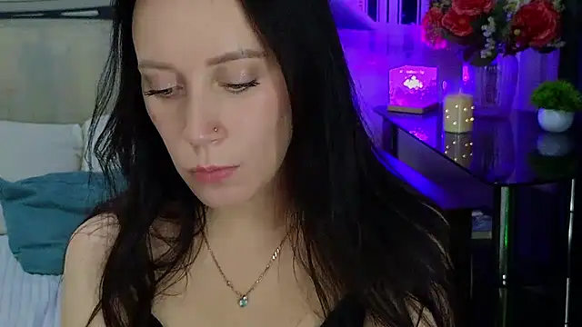 MonicaSweetx – webcam-show