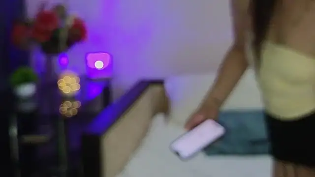 MonicaSweetx Adlı Modelin Canlı XXX Sohbeti
