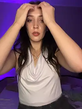 Czat XXX na żywo – MonicaSweetx