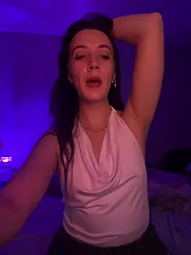 دردشة MonicaSweetx الجنسية المباشرة