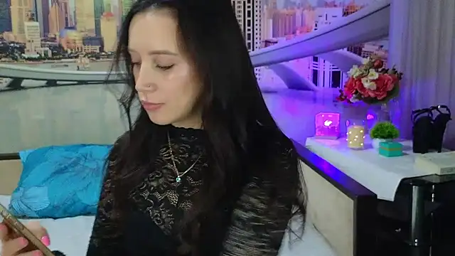 Chatroom XXX en direct de MonicaSweetx