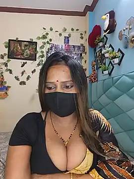 Show modela hoty_girlea na web-kameri