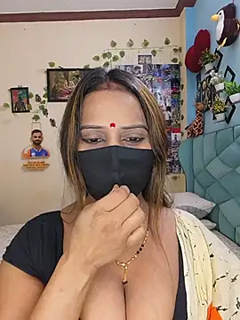 naughty_girla webkamerás műsora