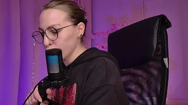 AphexQueen's Live XXX Chat