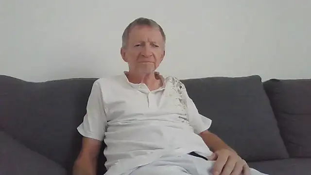 naturiste974's Webcam Show