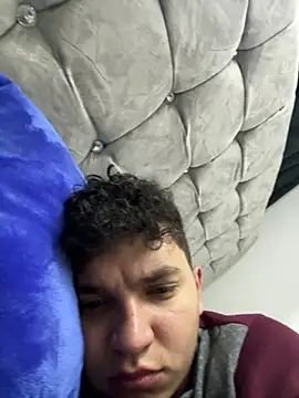 Danielbluestar 网络视讯表演