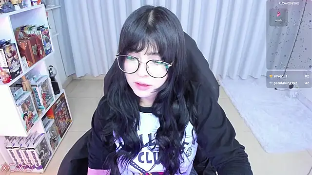 Chat +18 de misshoneyxxx ao vivo
