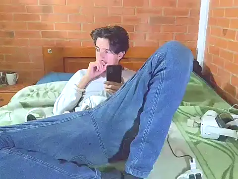 johan70sexy Adlı Modelin Web Kamerası Şovu