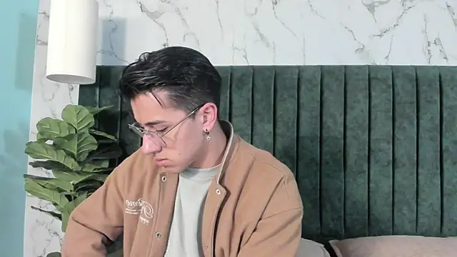Andy_Joy_ 网络视讯表演