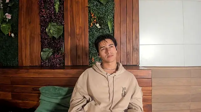 Andy_Joy_ 网络视讯表演