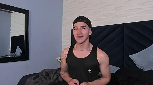 Andy_Joy_ Show Webcam
