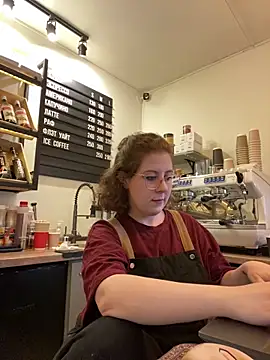 cinnabon_'s Live XXX Chat