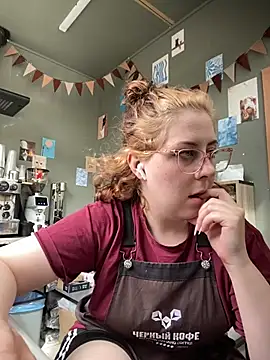 cinnabon_ Show in webcam