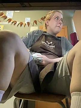 cinnabon_ Webcam Show