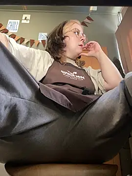 cinnabon_ webcam show