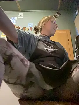 cinnabon_ webcam show
