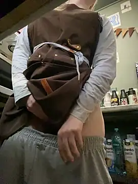 cinnabon_ Шоу с уебкамера