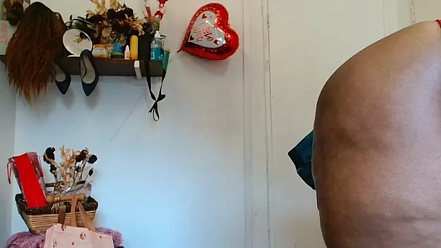 xTALLSEXYBUMx's Webcam Show