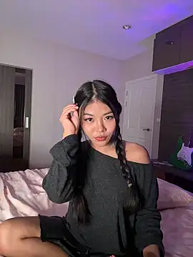 justina_redds Pertunjukan Webcam