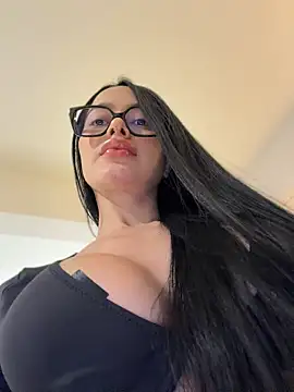 iam_ruby Chat XXX in diretta