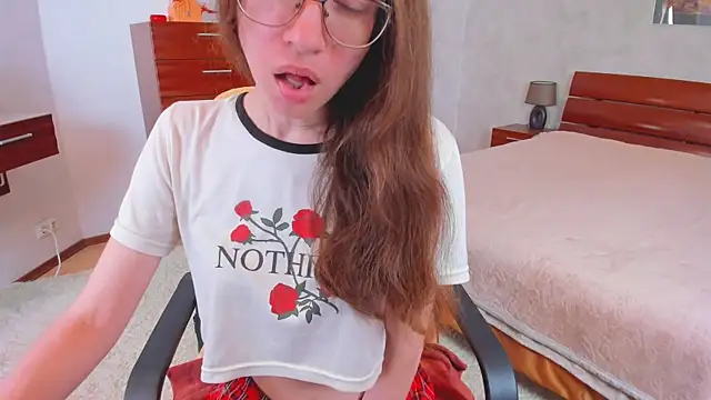 Pantyhose_Mila 现场XXX聊天
