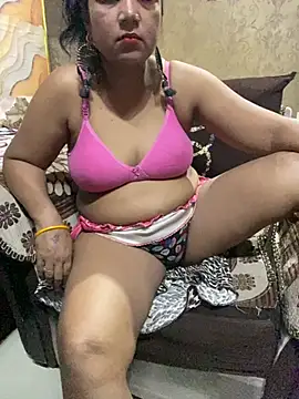 Meera_xxx Adlı Modelin Canlı XXX Sohbeti