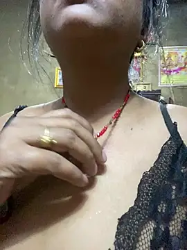 Meera_xxx's Live XXX Chat