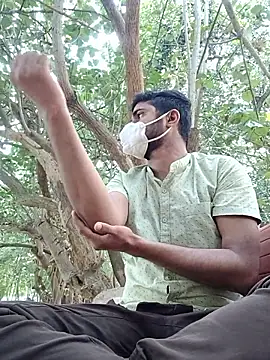 Pertunjukan Kamera Web Arsalan_Sheikh