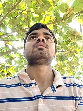 Arsalan_Sheikh Pertunjukan Webcam