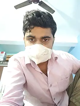 Ishaan_Indian Webbikameraesitys