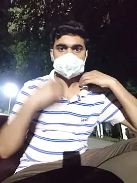 Ishaan_India Show in webcam