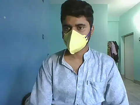 Ishaan_Indian Webbikameraesitys