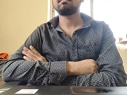 Ishaan_India Adlı Modelin Web Kamerası Şovu