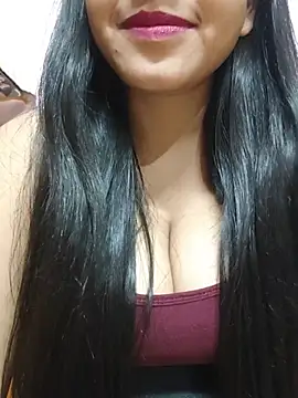 Sharvari-Wagh Chat XXX in diretta
