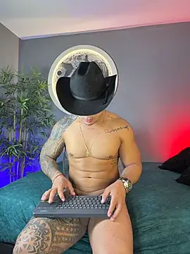 jordan_mayers02n Webbikameraesitys