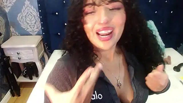 Sofiacowperx Webcam-Show