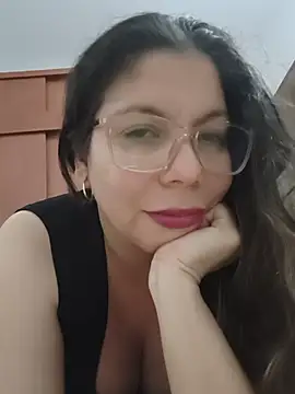 Živý XXX chat Carliina_Soussa