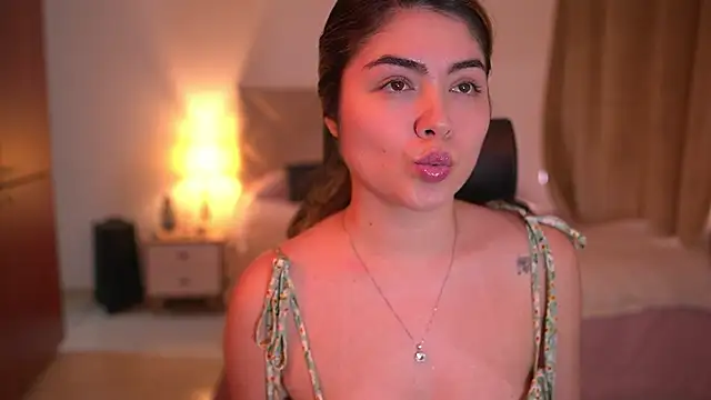 Lau_Bee's Live XXX Chat